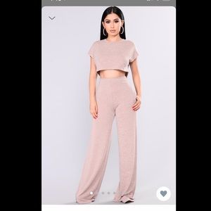Fashion Nova set -pink